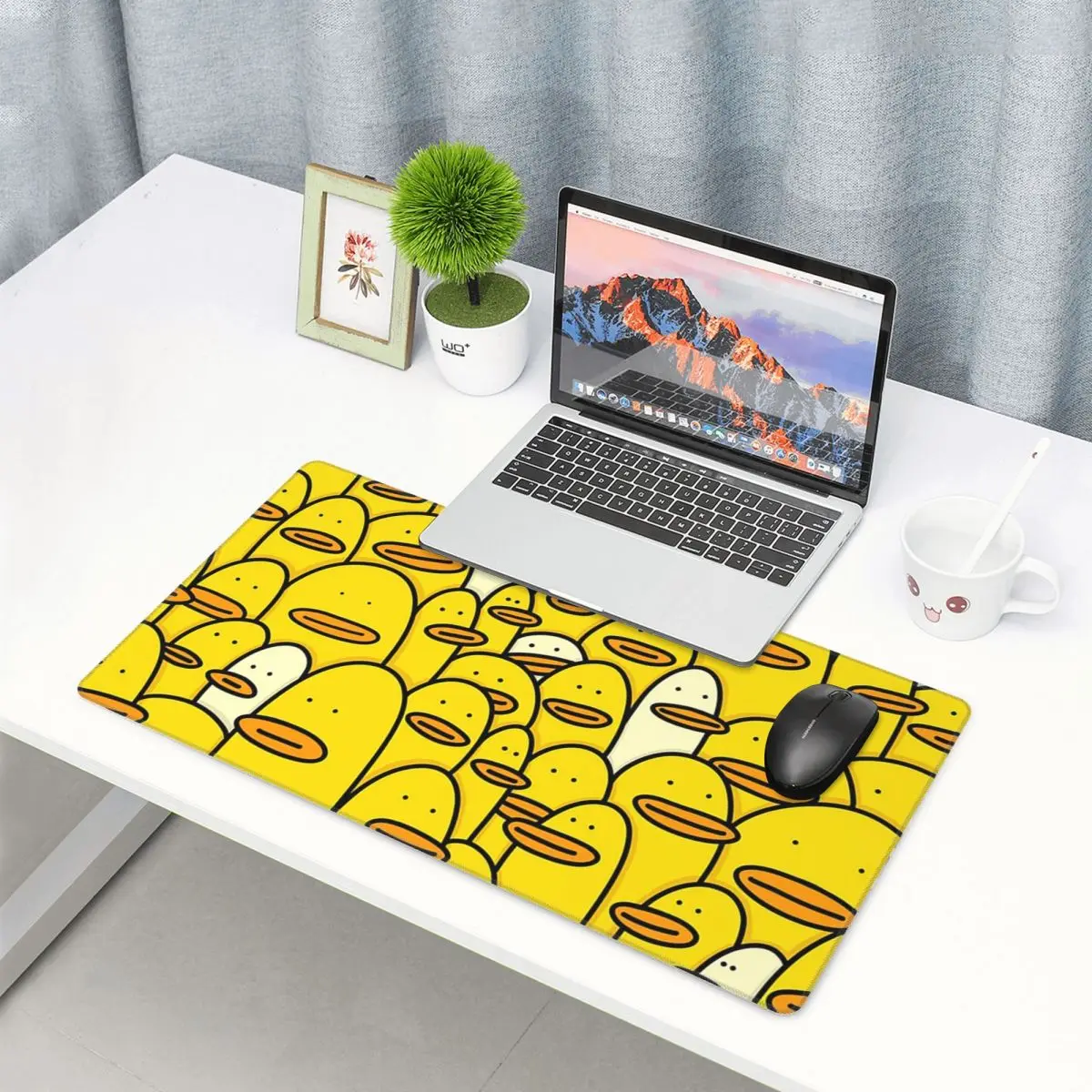 Yellow Laptop Accessories - Tappetino per mouse grande con motivo
